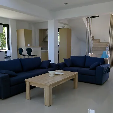 Sunny Sani Luxury Apartment